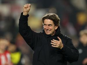 开云网页版-弗兰克:切尔西踢出了令人难以置信的足球,但我相信我们能够获胜